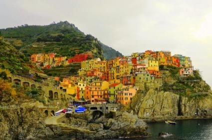 Cinque Terre'de Gezilecek ve Görülecek Yerler  Cinque Terre'de Gezilecek ve Görülecek Yerler