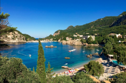 Masmaviyle Yemyeşilin Buluşma Noktası: Korfu Adası  Masmaviyle Yemyeşilin Buluşma Noktası: Korfu Adası