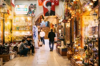 Çanakkale İçinde Aynalı Çarşı  Çanakkale İçinde Aynalı Çarşı