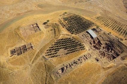 Göbeklitepe: Tarihin Başlangıcı Göbeklitepe: Tarihin Başlangıcı