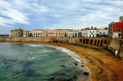 Baharın Hiç Bitmediği Yer: Puglia  Baharın Hiç Bitmediği Yer: Puglia