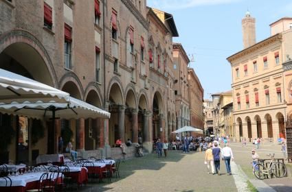 Kızıl Şehir Bologna Kızıl Şehir Bologna