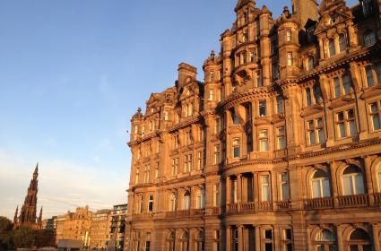 Edinburgh'da Gezilecek Yerler  Edinburgh'da Gezilecek Yerler