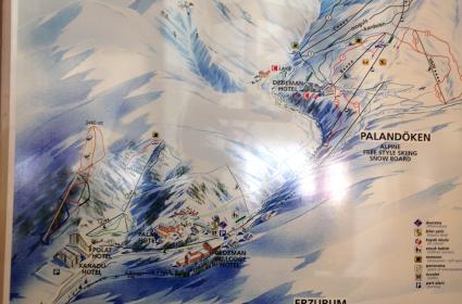 Maldivler&#039;in İki Yüzü 