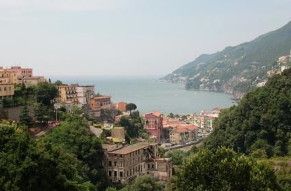 Amalfi'nin İlk İncisi: Vietri Sul Mare  Amalfi'nin İlk İncisi: Vietri Sul Mare