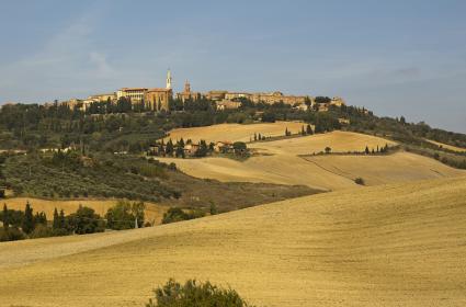 Toskana Rüyası: Cortona, Pienza, San Gimignano ve Bologna  Toskana Rüyası: Cortona, Pienza, San Gimignano ve Bologna