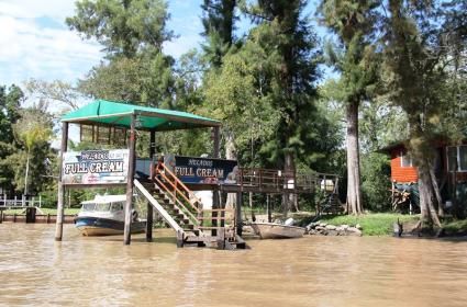 Şövalyeler Adası Rodos: Muhteşem Plajlar ve Leziz Yemekler  Şövalyeler Adası Rodos: Muhteşem Plajlar ve Leziz Yemekler