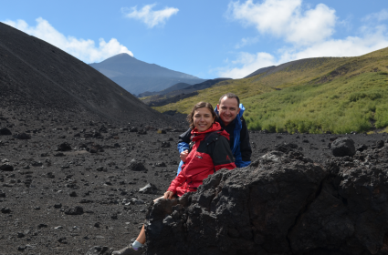 Farklı Bir Gezegende Dolaşır Gibi: Etna Yanardağı  Farklı Bir Gezegende Dolaşır Gibi: Etna Yanardağı