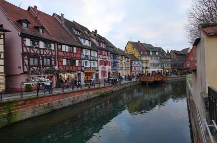 Ren Nehri'nde Noel Pazarları Gezisi – Colmar (6. Bölüm) Ren Nehri'nde Noel Pazarları Gezisi – Colmar (6. Bölüm)