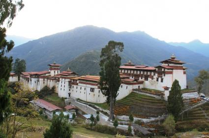 Bhutan – 7: Ülkenin Tam Ortası: Trongsa 