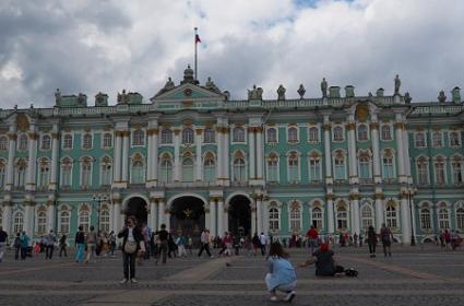 Ruslar Hiç Bitmeyen Müze Yapmışlar: St. Petersburg Hermitage Müzesi  Ruslar Hiç Bitmeyen Müze Yapmışlar: St. Petersburg Hermitage Müzesi