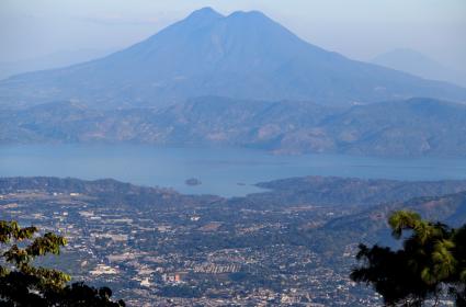 El Salvador: Joya de Ceren ve El Boqueron El Salvador: Joya de Ceren ve El Boqueron