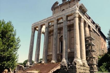 Roma'da 2. Gün: Kolezyum, Forum, Navona, Pantheon  Roma'da 2. Gün: Kolezyum, Forum, Navona, Pantheon