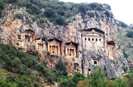 Kaunos Harabeleri ve Antik Kenti 