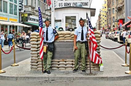  Checkpoint Charlie 