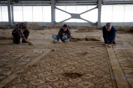 Aidesim Mozaikli Bazilikası 