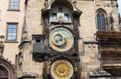 Astronomik Saat Kulesi 