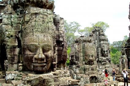 Angkor Thom Tapınağı