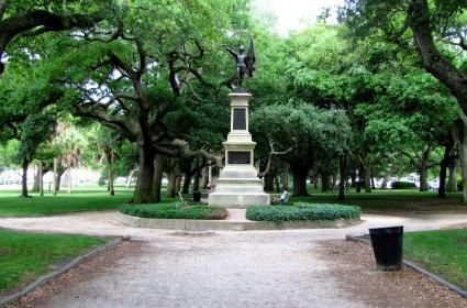 White Point Garden (White Point Parkı)