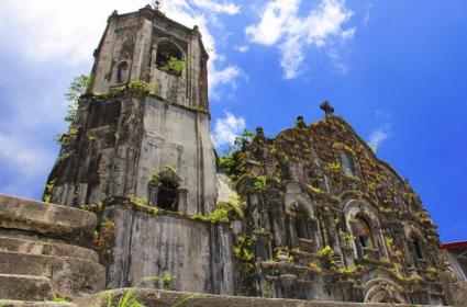 San Luis Kilisesi (Lucban Kilisesi)