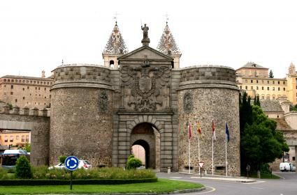 Puerta de Bisagra Nueva