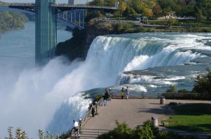&quot;Niagara&quot; kelimesi Kızılderili dilinde ne anlama gelmektedir? 