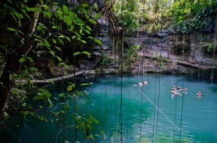 Dünyanın en büyük su dolu deliği nerededir? 