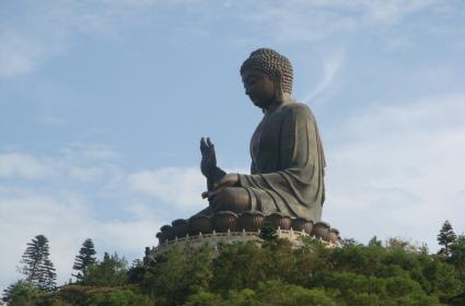 Dünyanın en büyük açık hava Buddha heykeli nerededir? 