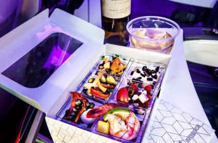 Yemekleriyle Sizi Kendine Tav Edecek Havayolu Şirketleri-Üstelik Ekonomi Sınıfı 