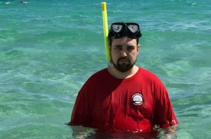 Bedava Tatil Kazanan Adamın Karısına Hiç Eğlenmediğini Kanıtlamaya Çalıştığı 12 Fotoğraf 