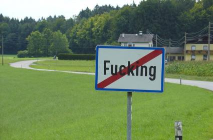 Komik İsimli Yerleşimler 