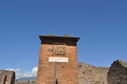 Pompei: Lavların Zamanı Durdurduğu Şehir 