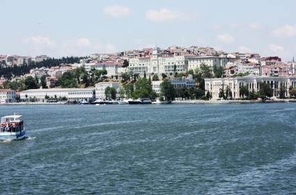 2 Kıtada Yaşayıp 7 Kıtada Koşmak: İstanbul&#039;da Yaşamak 