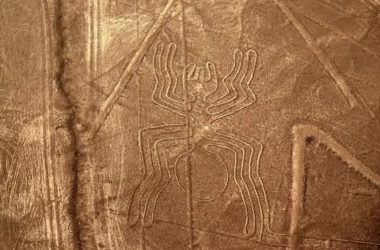 Kamyon 2.500 Yıllık Dünya Mirasını Tepeledi: Nazca Çizgileri Ve Jeoglifleri  Kamyon 2.500 Yıllık Dünya Mirasını Tepeledi: Nazca Çizgileri Ve Jeoglifleri