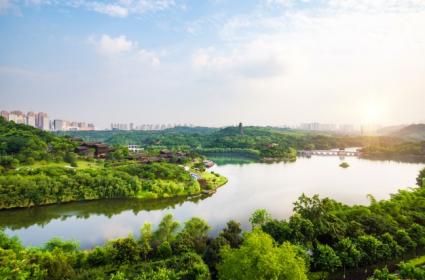 Nehir Yürüyüşü Yapmak İçin En Doğru Nehirler  Nehir Yürüyüşü Yapmak İçin En Doğru Nehirler