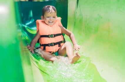 Mutlaka Denemeniz Gereken 10 Muhteşem Su Kaydırağı 