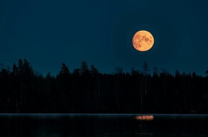Göğe Bakalım: Ağustos’ta Gökyüzü Şöleni  Göğe Bakalım: Ağustos’ta Gökyüzü Şöleni