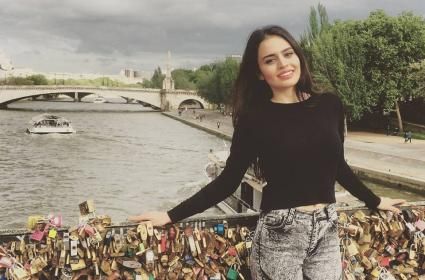 Gizem Şahin: “Gezmeden, keşfetmeden geçen her günümü boşa geçmiş bir gün olarak sayıyorum” 