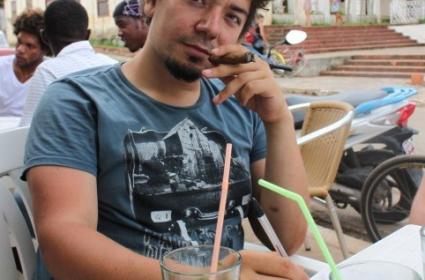 Erdem Genç: “Küba ritim, Küba müzik, Küba filmler, Küba sanat, Küba Che, Küba Fidel Castro”  Erdem Genç: “Küba ritim, Küba müzik, Küba filmler, Küba sanat, Küba Che, Küba Fidel Castro”