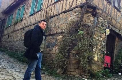 Sezgin Kuru: “Çok paranız ve yabancı diliniz olmadan da dünyayı gezebilirsiniz”  Sezgin Kuru: “Çok paranız ve yabancı diliniz olmadan da dünyayı gezebilirsiniz”